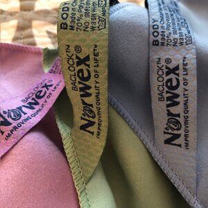 SALE 2 for $26 / 3 for $33 - Norwex BACLOCK Body Cloths Set of 3, Size 8"x8"